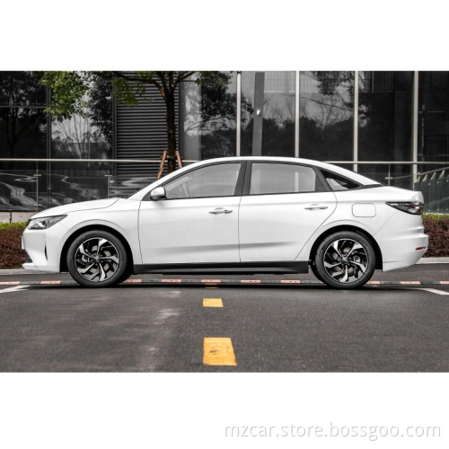 2023 Populaire pure elektrische auto mooi interieur lange afstand wm motor e5 elektrische voertuigen Chinese voertuigen 4x4